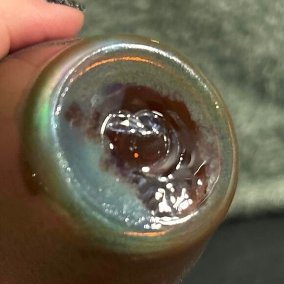 Stunning Glass Bottle with Shell Stopper Beachy Beautifulness - Picture 10 of 16